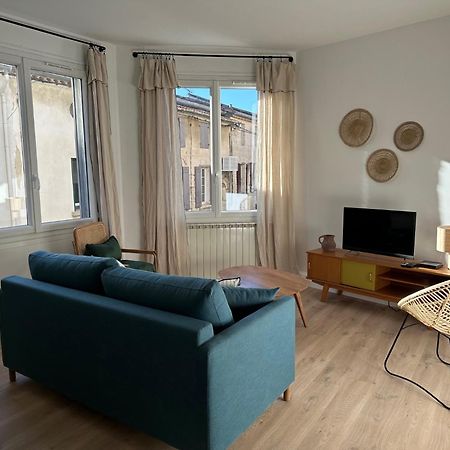 Charmant Appartement 3 Chambres Et Terrasse Eyragues Eksteriør bilde